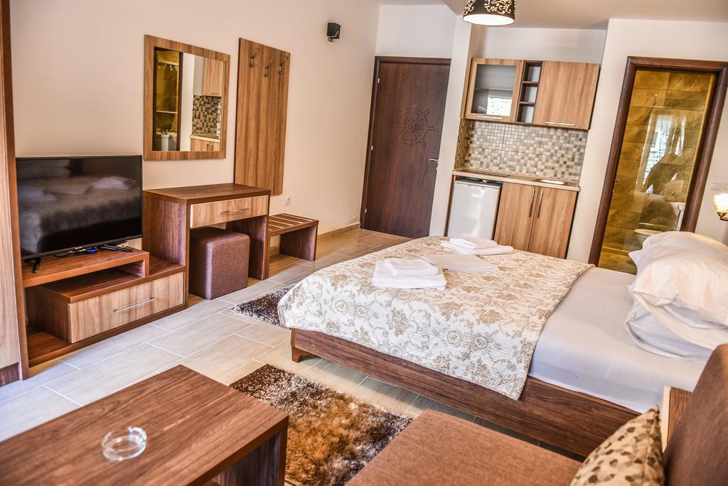 Apartments Timoni Ulcinj Eksteriør bilde